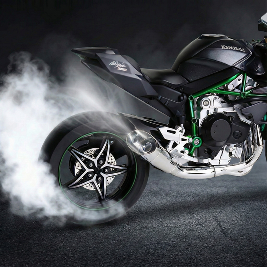 Kavvasaki Ninja H2R With Smoke
